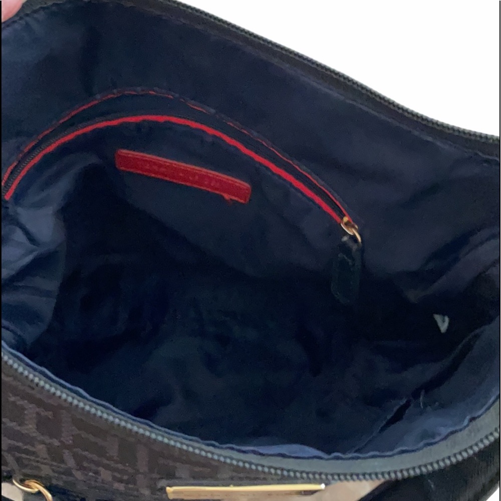 🚫SOLD🚫Ⓜ️Black Tommy Hilfiger Tote Bag Purse - Picture 6 of 7